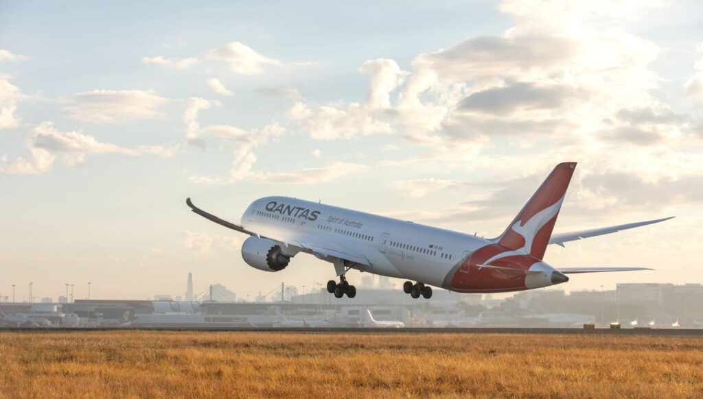 Qantas launches reward campaign to incentivise vaccination