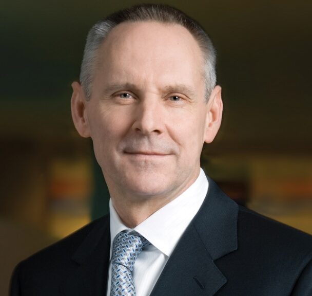 Four Seasons CEO John Davison to retire in 2022