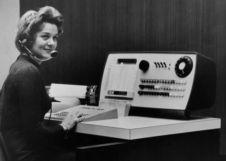 DdkjavKU8AA3CU- The Birth of GDS: How Chaos in Aviation Sparked a Digital Revolution