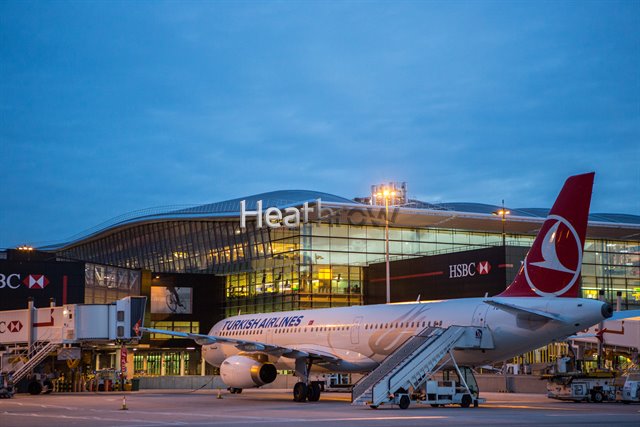 Londra Heathrow Havalimanı Yaz Kapasitesini Sınırlıyor