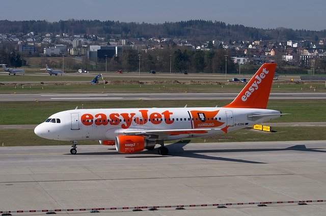 easyJet İzmir'e yeni uçuş ekledi