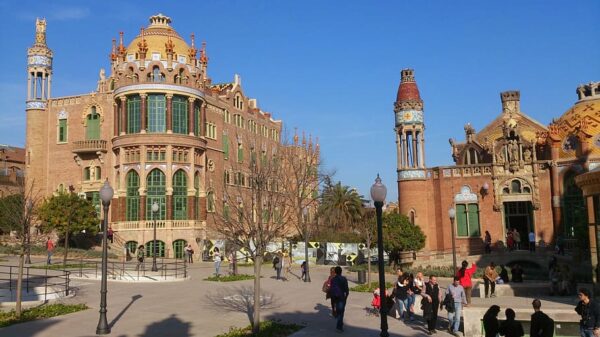 Barcelona, Turist Gruplarının Sayısını Sınırlandırıyor
