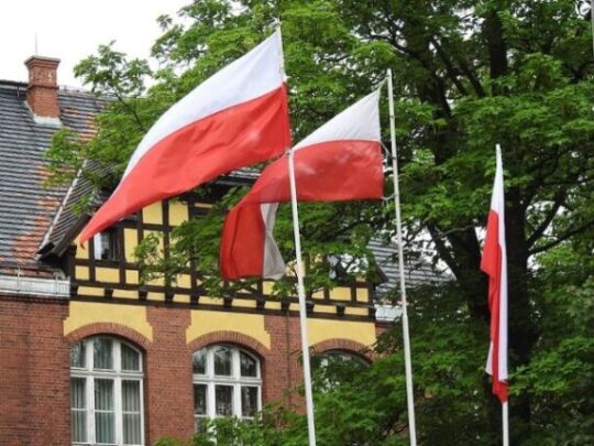 Polonya, Türk Vatandaşları için Seyahat Kısıtlamalarını Kaldırdı