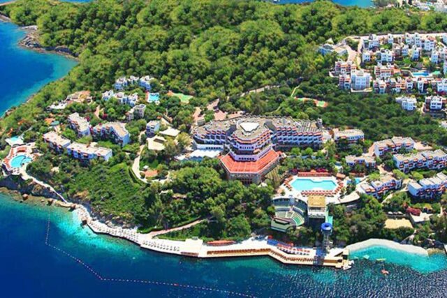 Alarko Gayrimenkul, Bodrum Green Beach Resort Otel'i satın alıyor