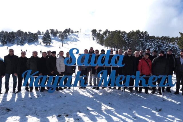 Salda Kayak Merkezi'nde Kış Sezonu Törenle Açıldı