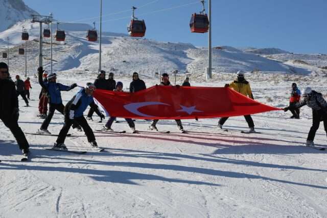 Erciyes Kayak Merkezi'nde Kayak Sezonu Açıldı