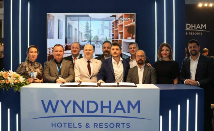 Ramada by Wyndham İzmir Dikili 2026'da Kapılarını Açıyor!