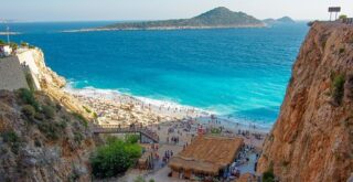 Antalya'ya 5 Ayda Hava Yoluyla 3,4 Milyon Turist Geldi